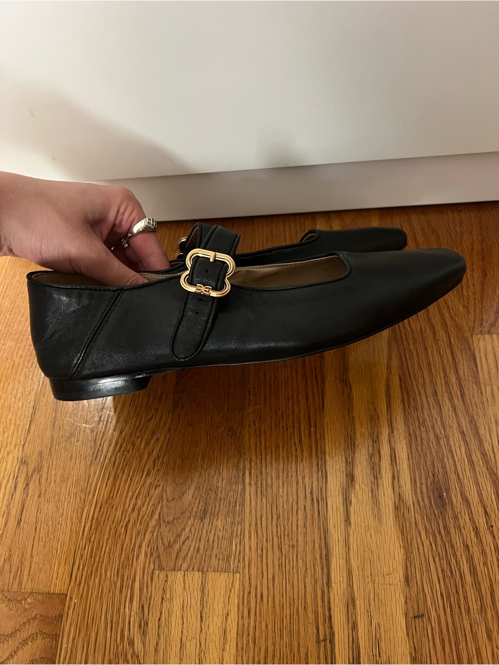 Sam Edelman Black Flats - Picture 2 of 4